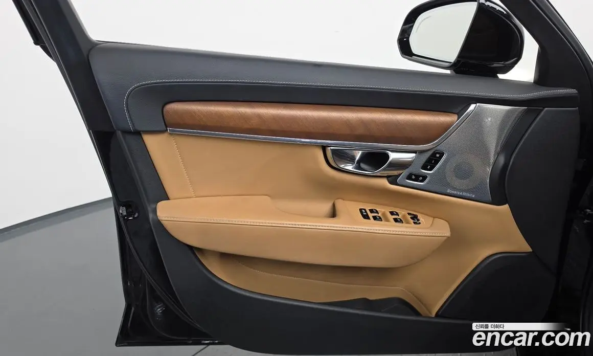 Volvo S90 2020 2.0 автомат (гидро), фото 14 Volvo S90 2020 2.0 автомат (гидро), фото 14