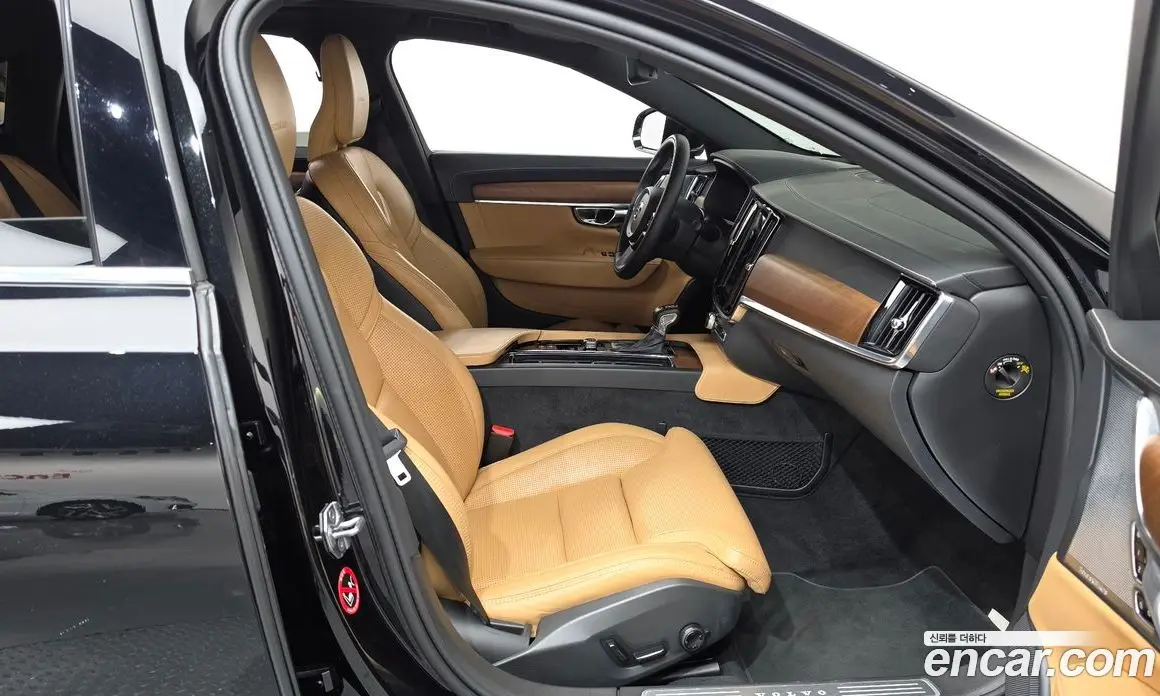 Volvo S90 2020 2.0 автомат (гидро), фото 16 Volvo S90 2020 2.0 автомат (гидро), фото 16