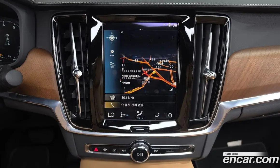 Volvo S90 2020 2.0 автомат (гидро), фото 19 Volvo S90 2020 2.0 автомат (гидро), фото 19