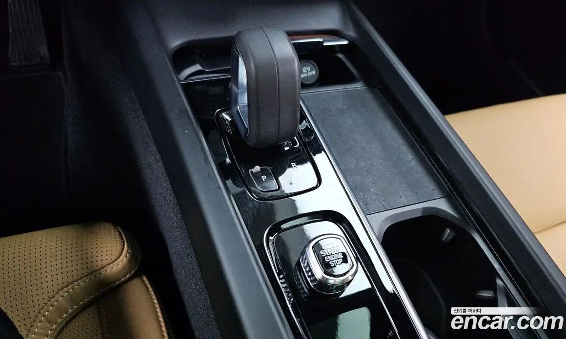 Volvo V60 2022 2.0 автомат (гидро), фото 12 Volvo V60 2022 2.0 автомат (гидро), фото 12