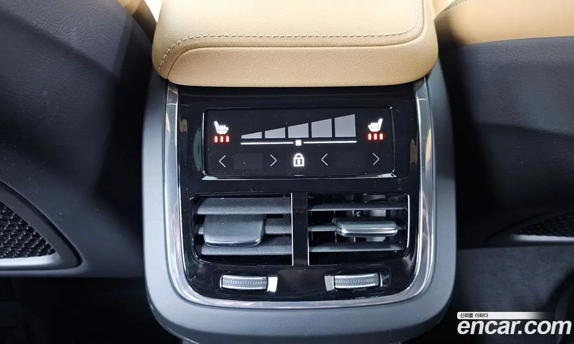 Volvo V60 2022 2.0 автомат (гидро), фото 24 Volvo V60 2022 2.0 автомат (гидро), фото 24