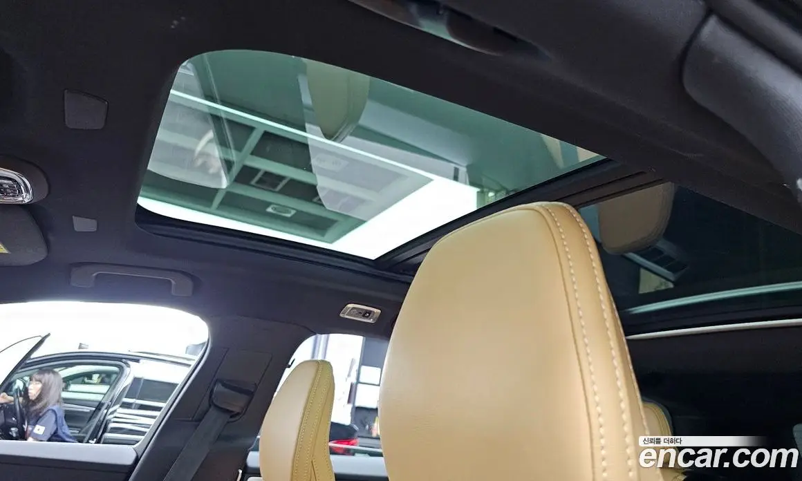 Volvo V60 2022 2.0 автомат (гидро), фото 25 Volvo V60 2022 2.0 автомат (гидро), фото 25