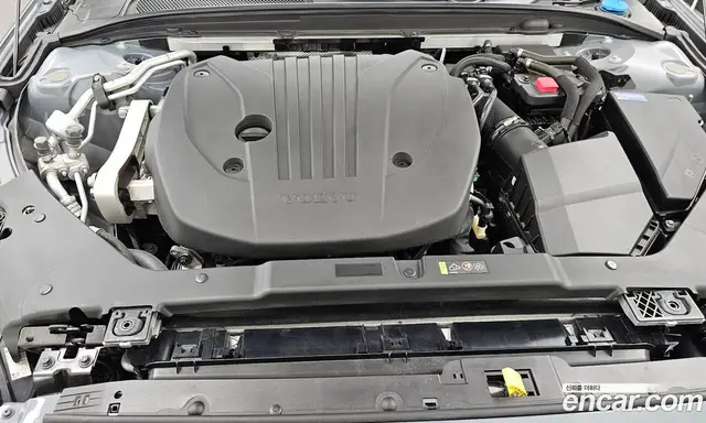 Volvo V60 2022 2.0 автомат (гидро), миниатюра 6 Volvo V60 2022 2.0 автомат (гидро), миниатюра 6