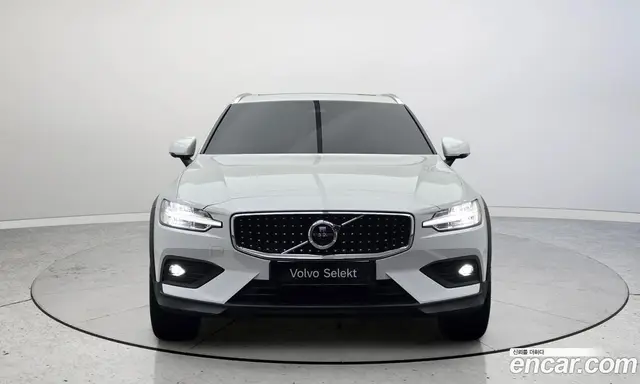 Volvo V60 2024 2.0 автомат (гидро), миниатюра 2 Volvo V60 2024 2.0 автомат (гидро), миниатюра 2
