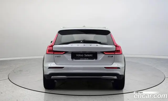 Volvo V60 2024 2.0 автомат (гидро), миниатюра 5 Volvo V60 2024 2.0 автомат (гидро), миниатюра 5