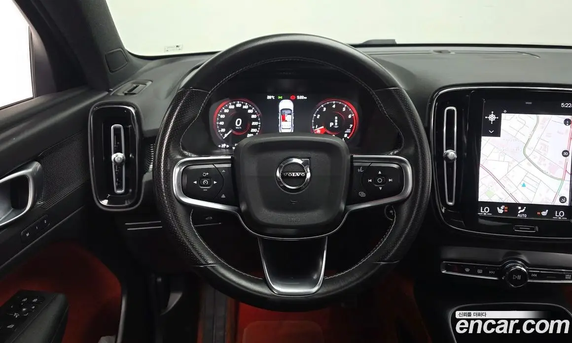 Volvo XC40 2020 2.0 автомат (гидро), фото 13 Volvo XC40 2020 2.0 автомат (гидро), фото 13