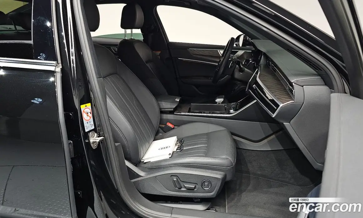 Audi A6 2021 2.0 автомат (гидро), фото 17 Audi A6 2021 2.0 автомат (гидро), фото 17