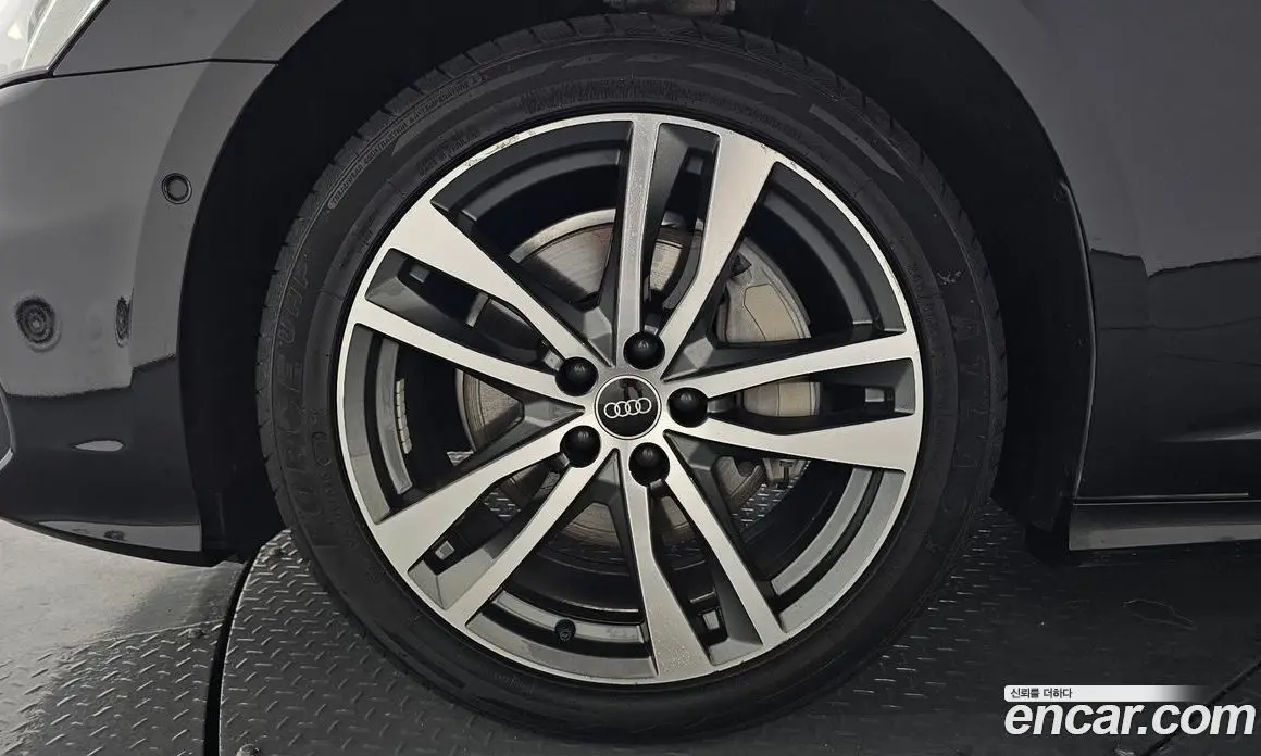 Audi A6 2021 2.0 автомат (гидро), фото 4 Audi A6 2021 2.0 автомат (гидро), фото 4