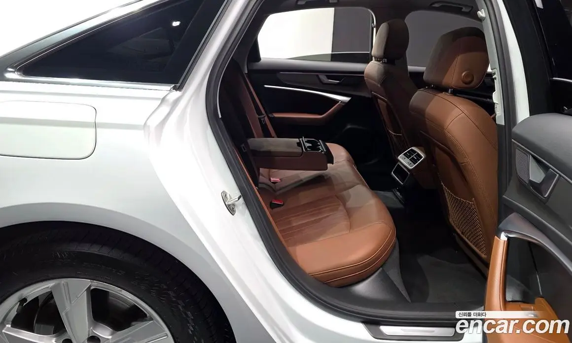 Audi A6 2021 2.0 автомат (гидро), фото 17 Audi A6 2021 2.0 автомат (гидро), фото 17