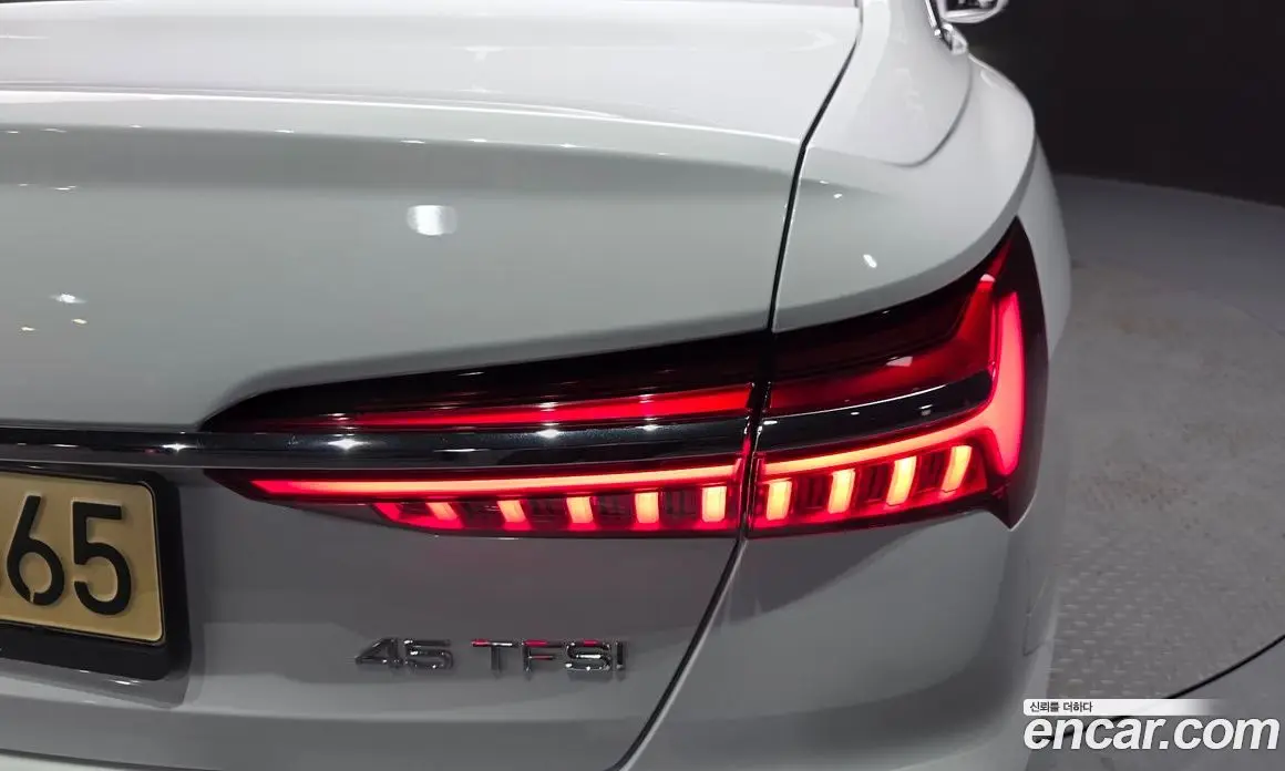 Audi A6 2021 2.0 автомат (гидро), фото 9 Audi A6 2021 2.0 автомат (гидро), фото 9