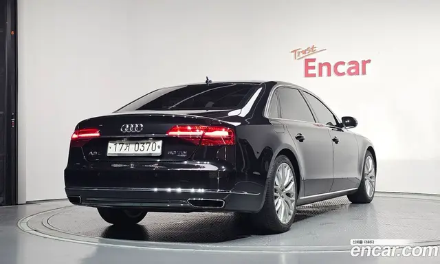 Audi A8 2015 3.0 автомат (гидро), миниатюра 2 Audi A8 2015 3.0 автомат (гидро), миниатюра 2