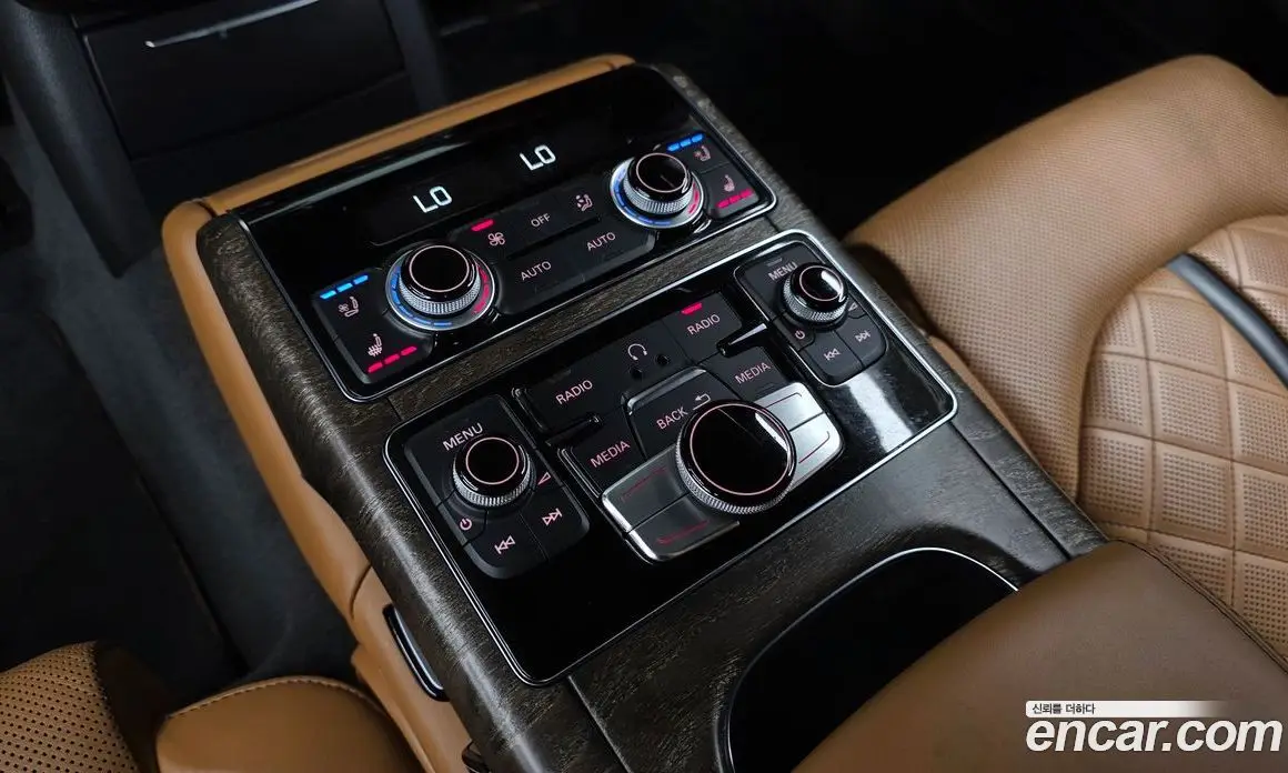 Audi A8 2015 3.0 автомат (гидро), фото 18 Audi A8 2015 3.0 автомат (гидро), фото 18