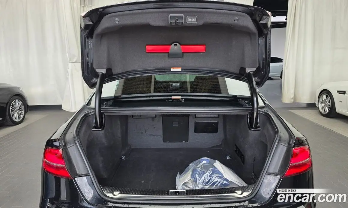 Audi A8 2015 3.0 автомат (гидро), фото 20 Audi A8 2015 3.0 автомат (гидро), фото 20