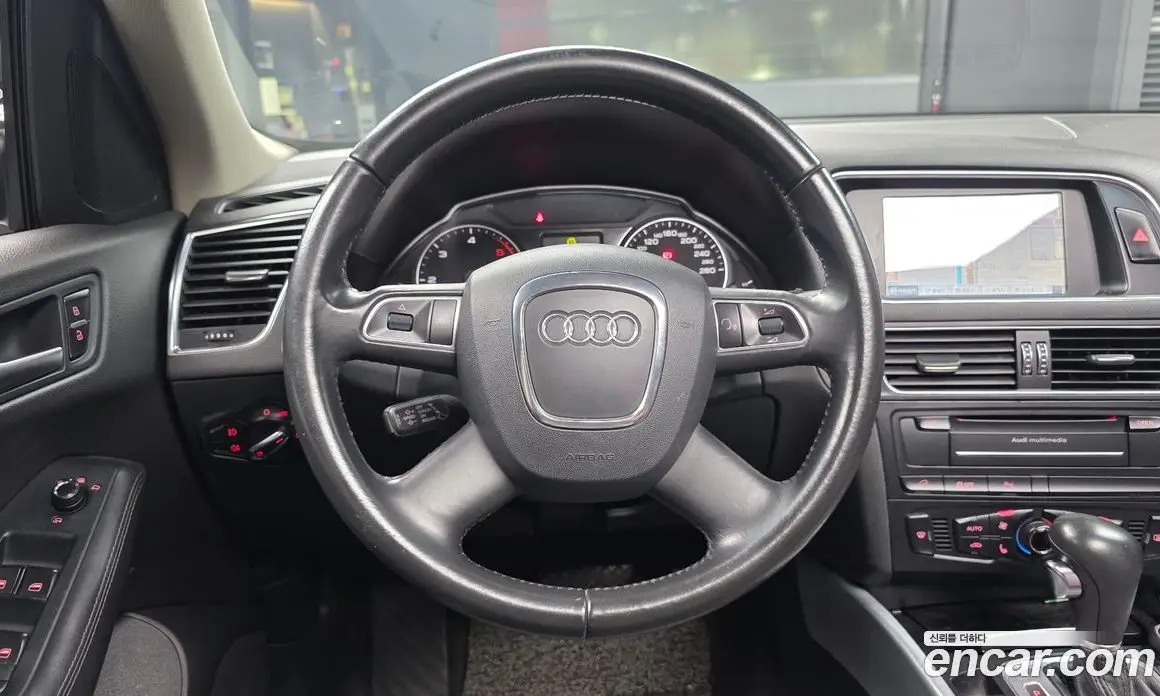 Audi Q5 2012 2.0 автомат (гидро), фото 13