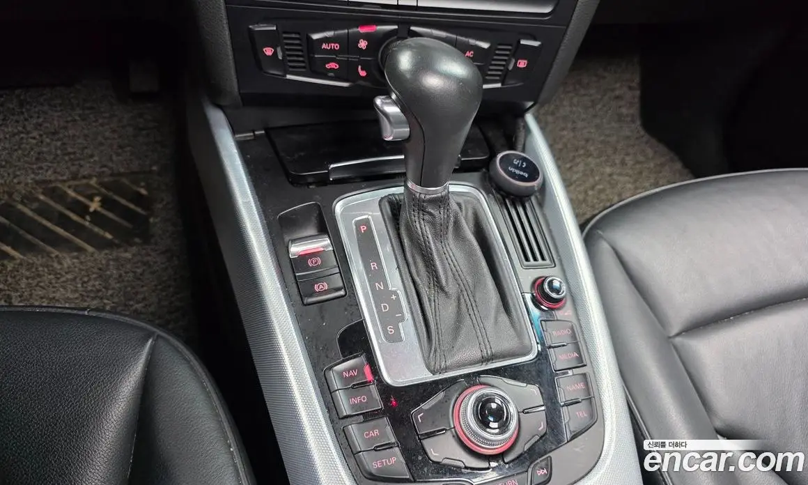 Audi Q5 2012 2.0 автомат (гидро), фото 9