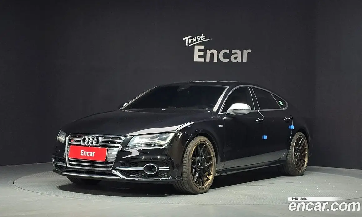 Audi S7 2013 4.0 автомат (гидро), фото 1 Audi S7 2013 4.0 автомат (гидро), фото 1