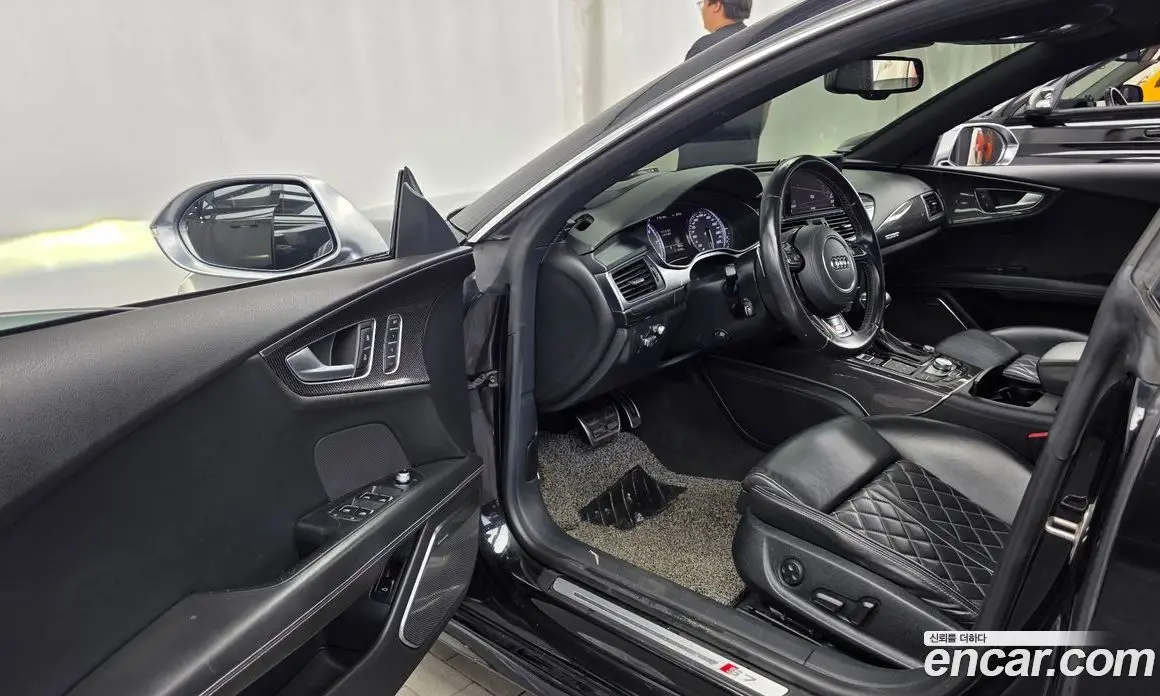 Audi S7 2013 4.0 автомат (гидро), фото 10 Audi S7 2013 4.0 автомат (гидро), фото 10