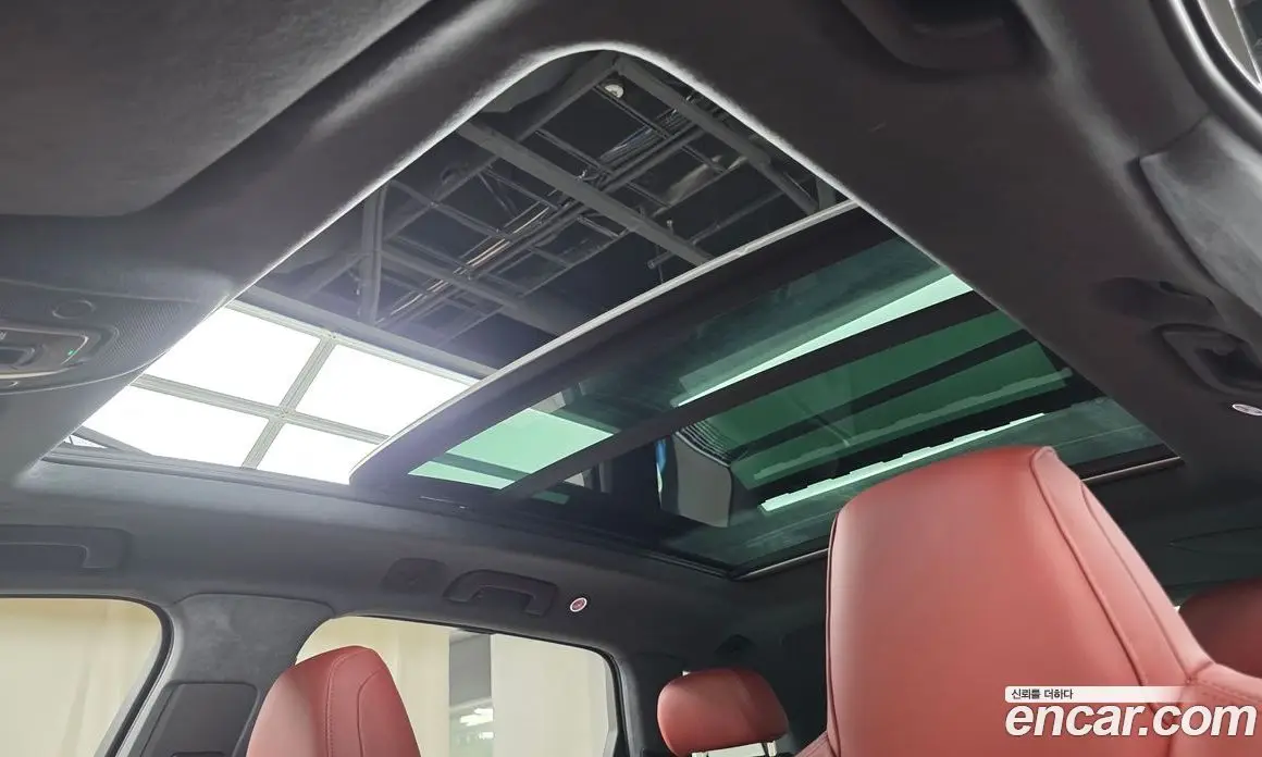 Audi SQ7 2026 4.0 автомат (гидро), фото 22