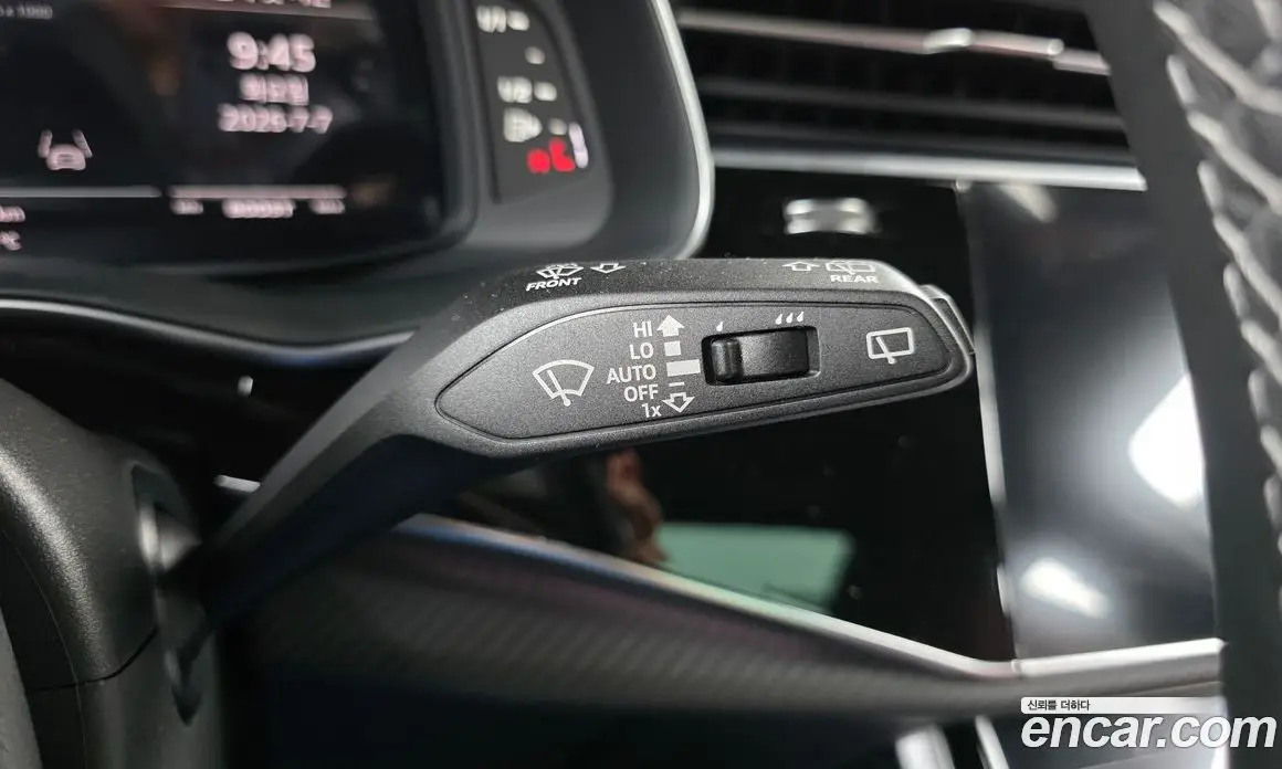 Audi SQ7 2026 4.0 автомат (гидро), фото 26