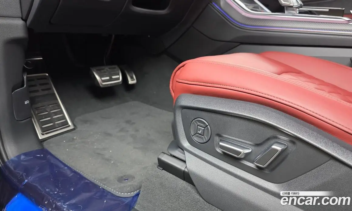 Audi SQ7 2026 4.0 автомат (гидро), фото 31