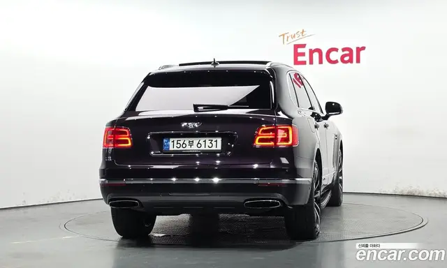 Bentley Bentayga 2018 6.0 автомат (гидро), миниатюра 3 Bentley Bentayga 2018 6.0 автомат (гидро), миниатюра 3
