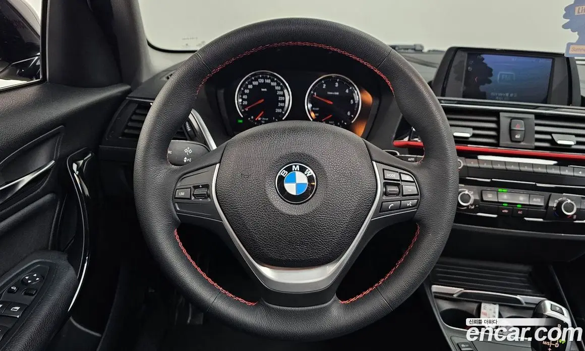 BMW 1 серия 2019 2.0 автомат (гидро), фото 18 BMW 1 серия 2019 2.0 автомат (гидро), фото 18