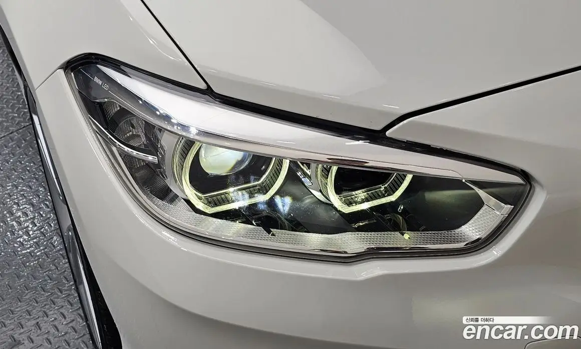 BMW 1 серия 2019 2.0 автомат (гидро), фото 7 BMW 1 серия 2019 2.0 автомат (гидро), фото 7