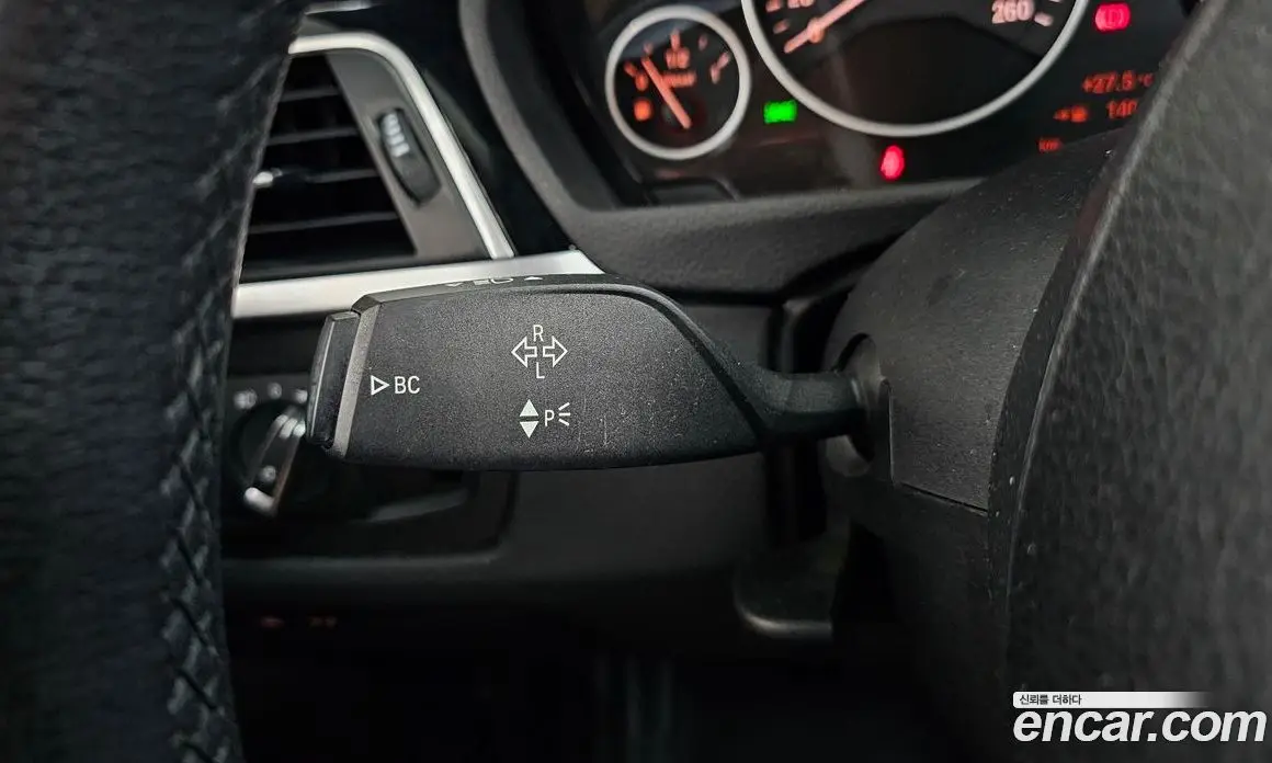 BMW 3 серия 2018 2.0 автомат (гидро), фото 29