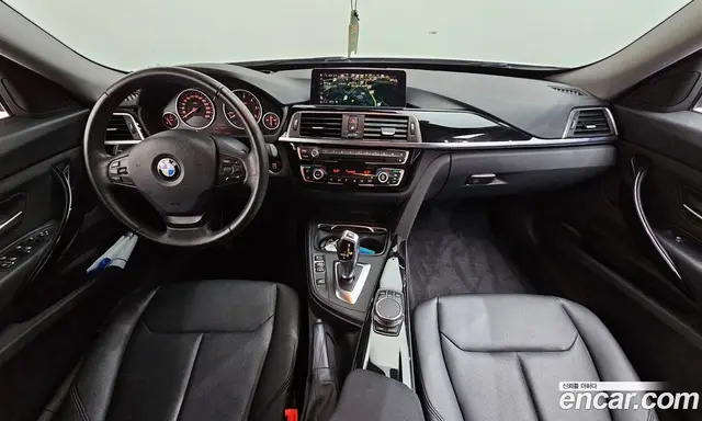 BMW 3 серия 2018 2.0 автомат (гидро), миниатюра 10