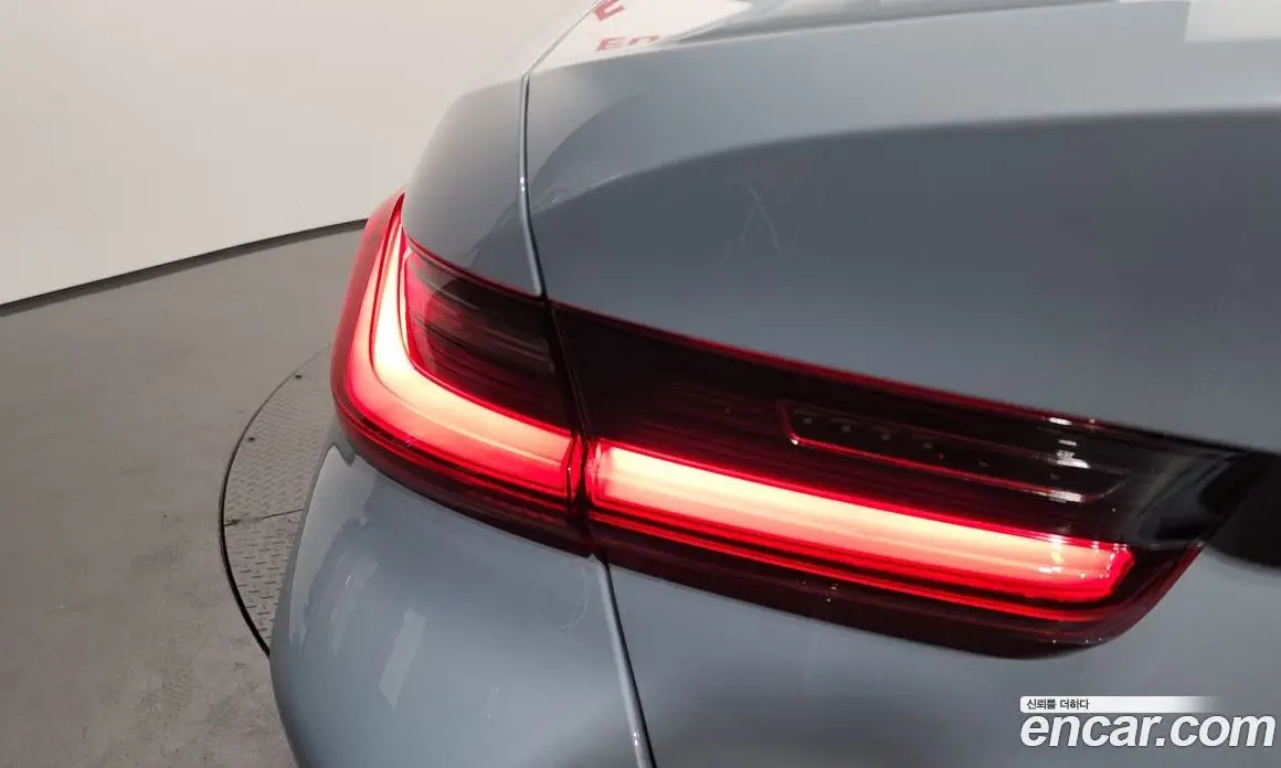 BMW 3 серия 2023 2.0 автомат (гидро), фото 9 BMW 3 серия 2023 2.0 автомат (гидро), фото 9