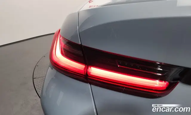 BMW 3 серия 2023 2.0 автомат (гидро), миниатюра 9 BMW 3 серия 2023 2.0 автомат (гидро), миниатюра 9