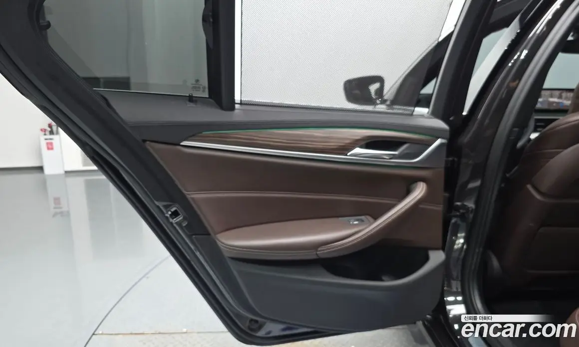 BMW 5 серия 2019 2.0 автомат (гидро), фото 14 BMW 5 серия 2019 2.0 автомат (гидро), фото 14