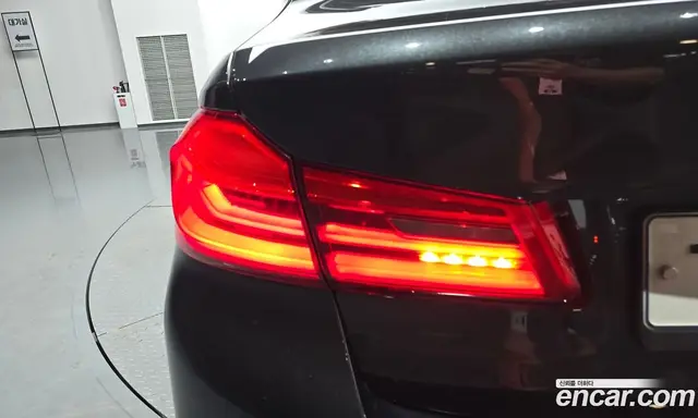 BMW 5 серия 2019 2.0 автомат (гидро), миниатюра 8 BMW 5 серия 2019 2.0 автомат (гидро), миниатюра 8