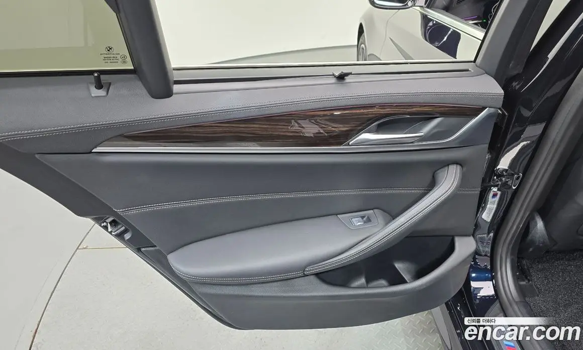 BMW 5 серия 2022 2.0 автомат (гидро), фото 15 BMW 5 серия 2022 2.0 автомат (гидро), фото 15