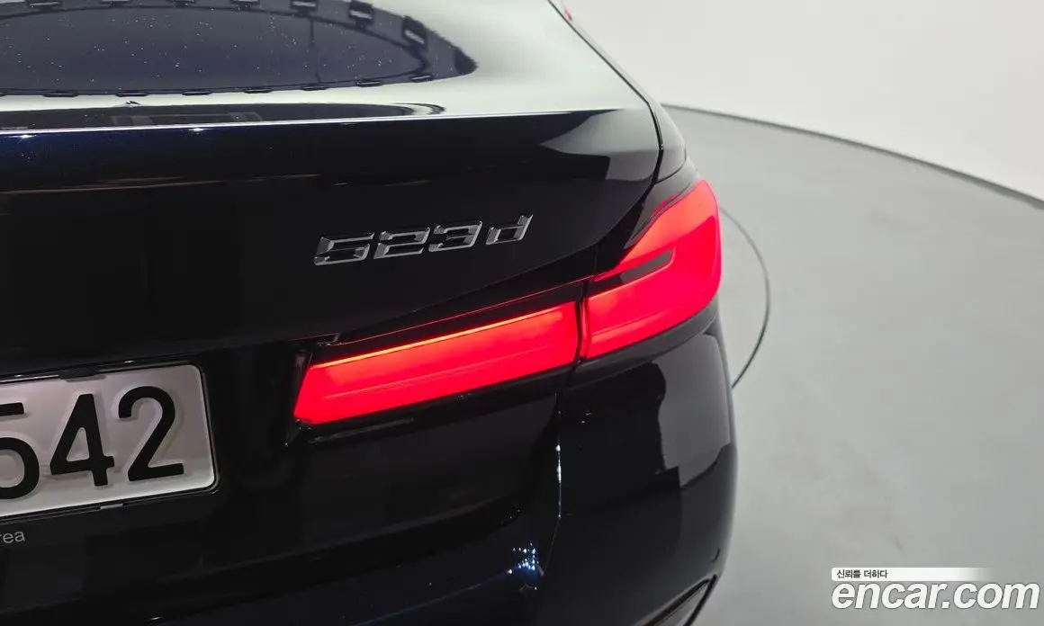 BMW 5 серия 2022 2.0 автомат (гидро), фото 9 BMW 5 серия 2022 2.0 автомат (гидро), фото 9