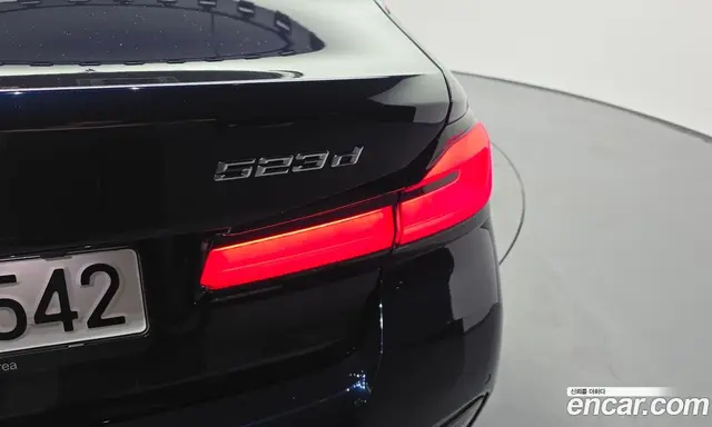 BMW 5 серия 2022 2.0 автомат (гидро), миниатюра 9 BMW 5 серия 2022 2.0 автомат (гидро), миниатюра 9