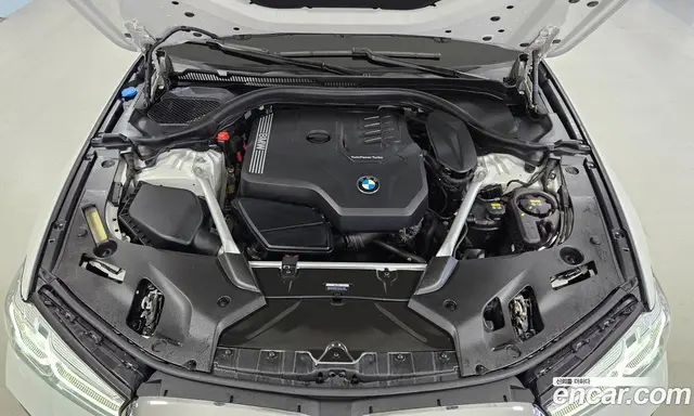 BMW 5 серия 2022 2.0 автомат (гидро), миниатюра 6 BMW 5 серия 2022 2.0 автомат (гидро), миниатюра 6