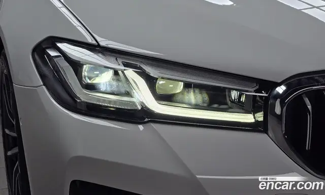BMW 5 серия 2023 2.0 автомат (гидро), миниатюра 8 BMW 5 серия 2023 2.0 автомат (гидро), миниатюра 8