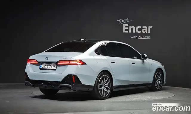 BMW 5 серия 2024 2.0 автомат (гидро), миниатюра 1