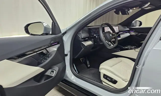 BMW 5 серия 2024 2.0 автомат (гидро), миниатюра 12