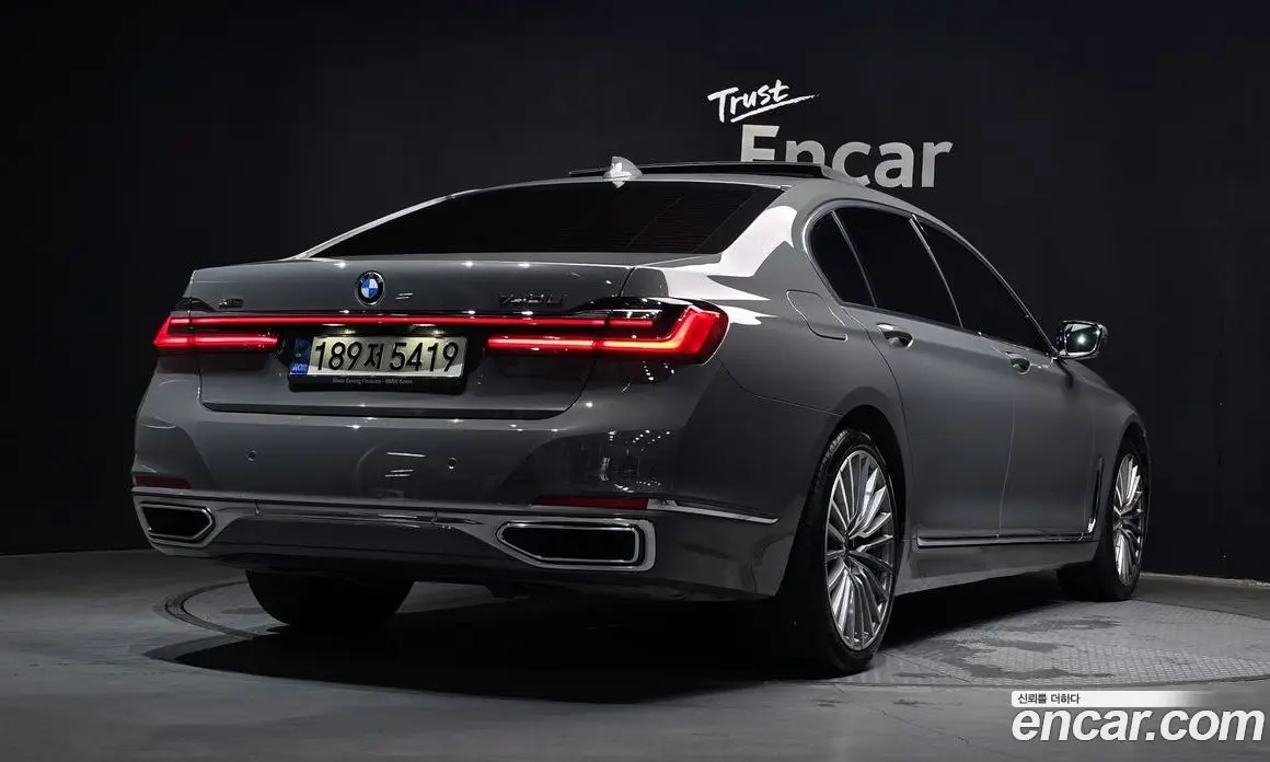 BMW 7 серия 2021 3.0 автомат (гидро), фото 2 BMW 7 серия 2021 3.0 автомат (гидро), фото 2