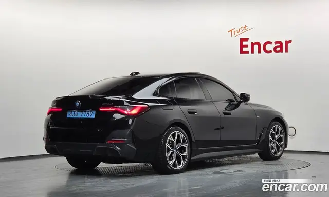 BMW i4 2023 0.2 автомат (гидро), миниатюра 1