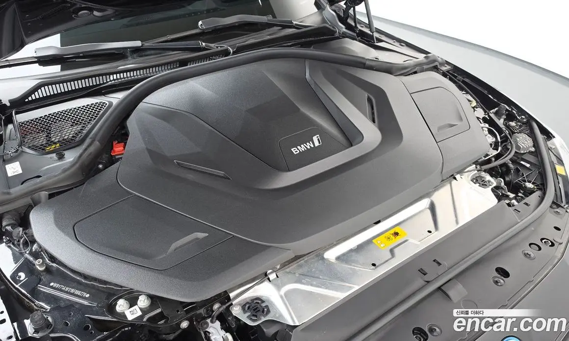 BMW i4 2023 0.2 автомат (гидро), фото 5
