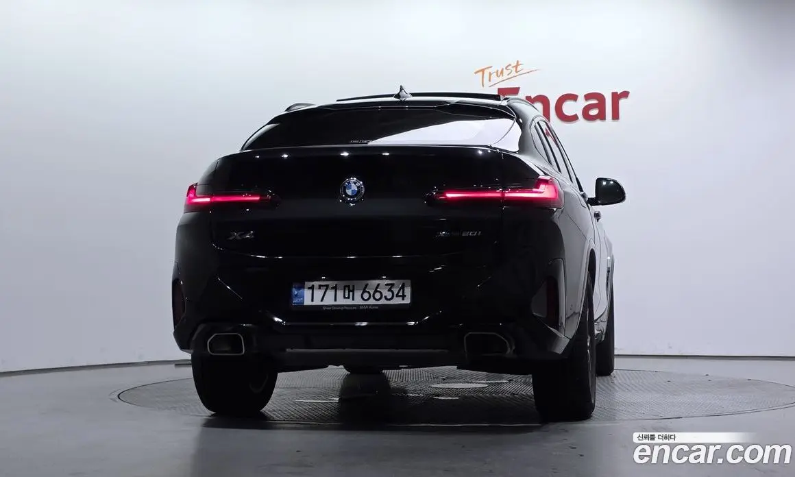 BMW X4 2022 2.0 автомат (гидро), фото 4