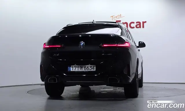 BMW X4 2022 2.0 автомат (гидро), миниатюра 4