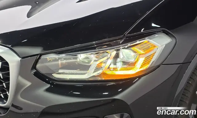 BMW X4 2022 2.0 автомат (гидро), миниатюра 8
