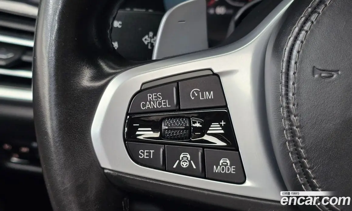 BMW X6 2021 3.0 автомат (гидро), фото 15