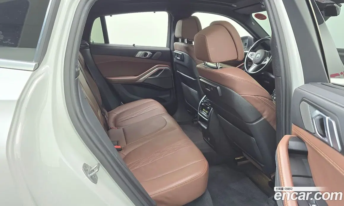 BMW X6 2023 3.0 автомат (гидро), фото 17 BMW X6 2023 3.0 автомат (гидро), фото 17