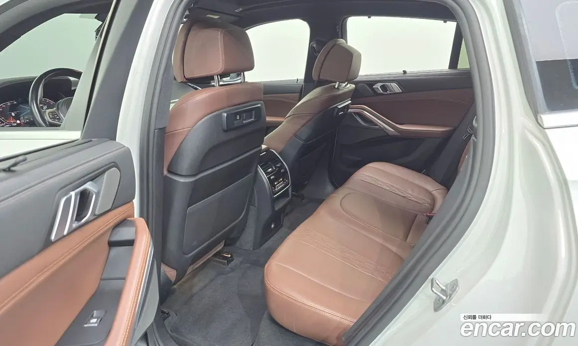 BMW X6 2023 3.0 автомат (гидро), фото 25 BMW X6 2023 3.0 автомат (гидро), фото 25