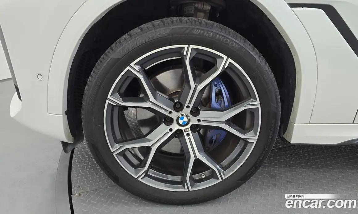 BMW X6 2023 3.0 автомат (гидро), фото 5 BMW X6 2023 3.0 автомат (гидро), фото 5